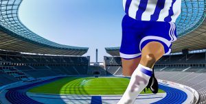 joueur de football 300x152 - Football: l'entraînement via la réalité virtuelle en est-il le futur ?